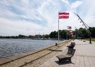 MHT.SH & Peter Lühr